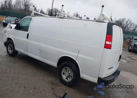 2018 Chevrolet Express 2500 Work Van из США, поврежденный, VIN 1GCWGAFG7J1178161